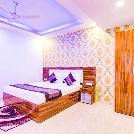 Hotel Fabulous - Delhi International Airport Yeni Delhi Dış mekan fotoğraf
