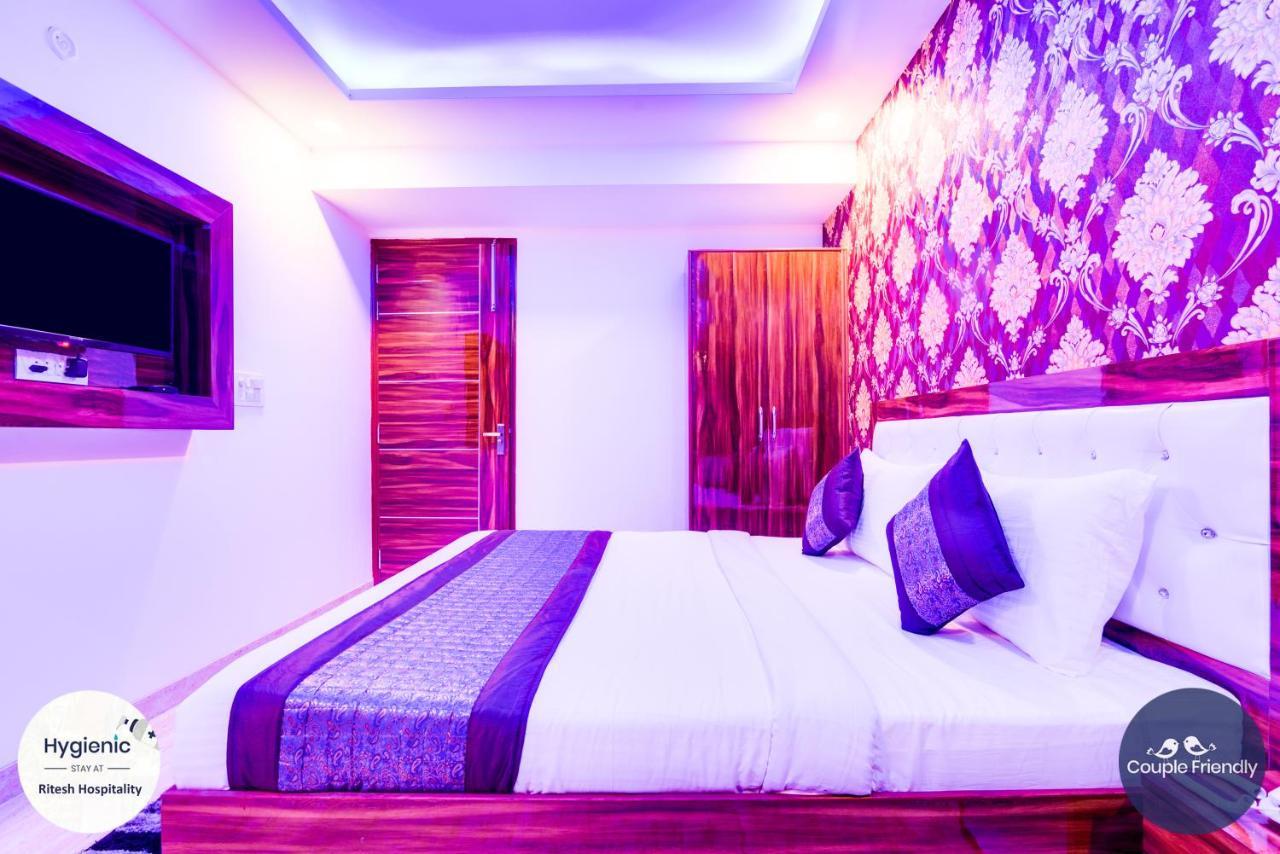 Hotel Fabulous - Delhi International Airport Yeni Delhi Dış mekan fotoğraf