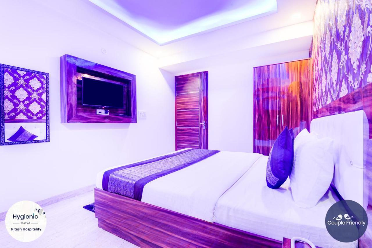 Hotel Fabulous - Delhi International Airport Yeni Delhi Dış mekan fotoğraf