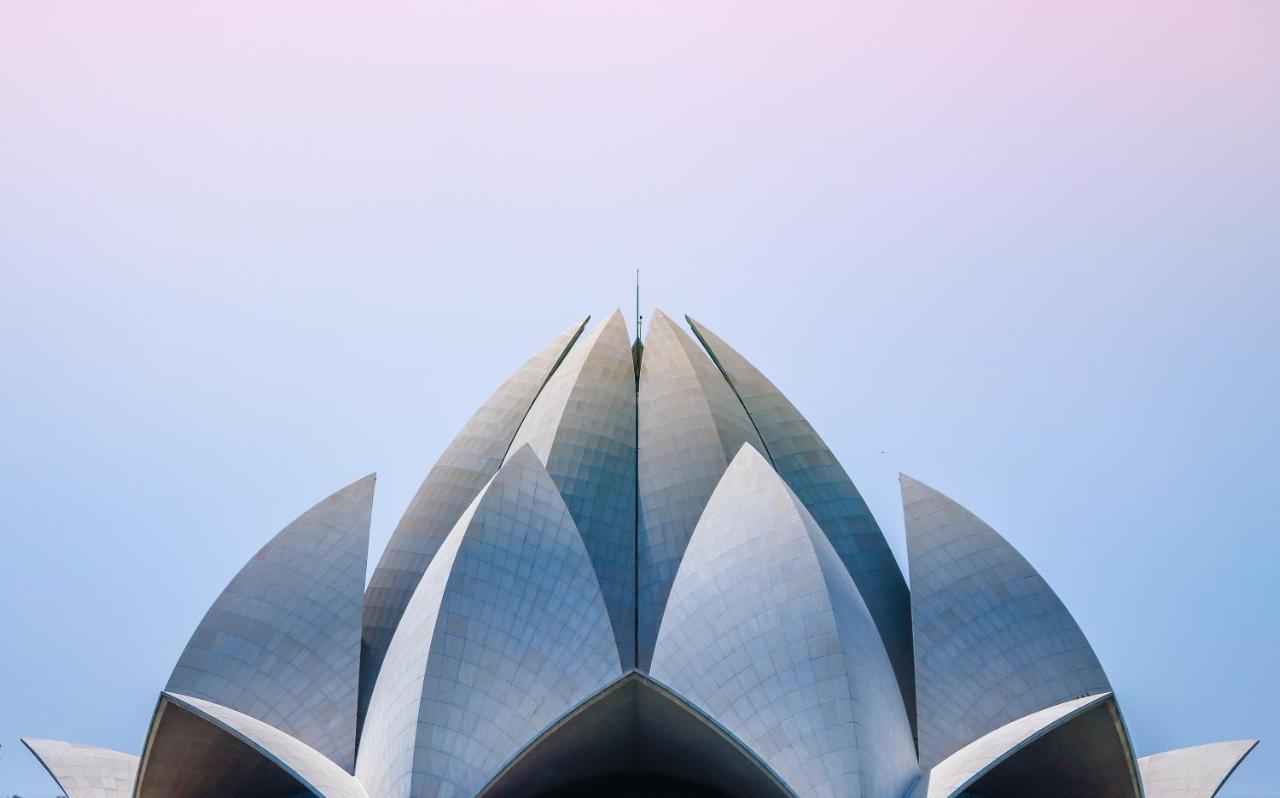 Hotel Fabulous - Delhi International Airport Yeni Delhi Dış mekan fotoğraf